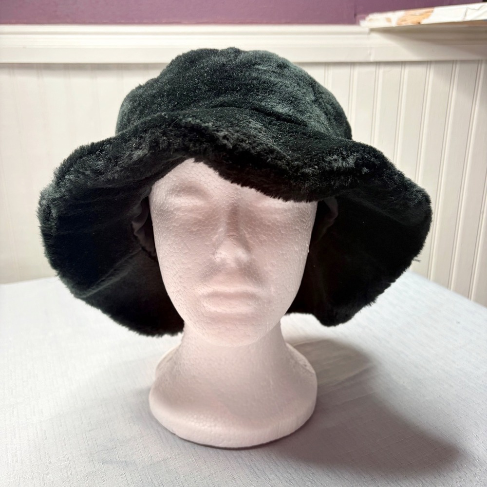 Y2K Bucket Hat One Size Black Faux Fur Plush Satin Lined Retro RN 13962